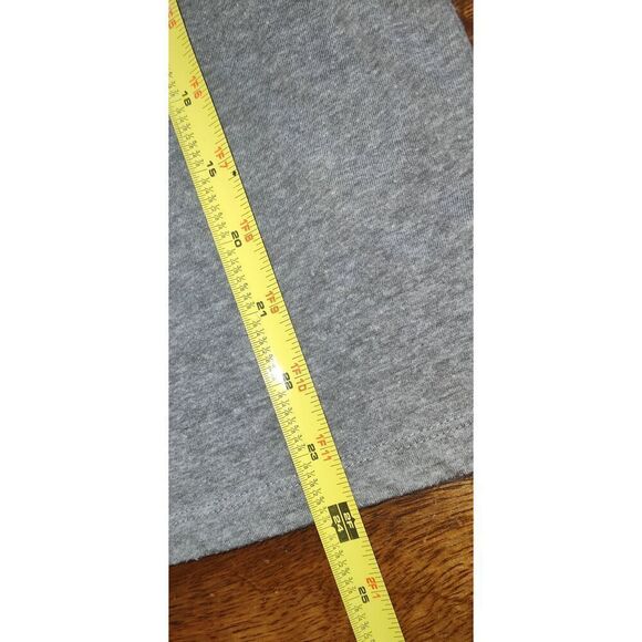 Mickey Mouse Disney SS T shirt Medium Rainbow SEE MEASUREMENTS 🌈 - Picture 6 of 9